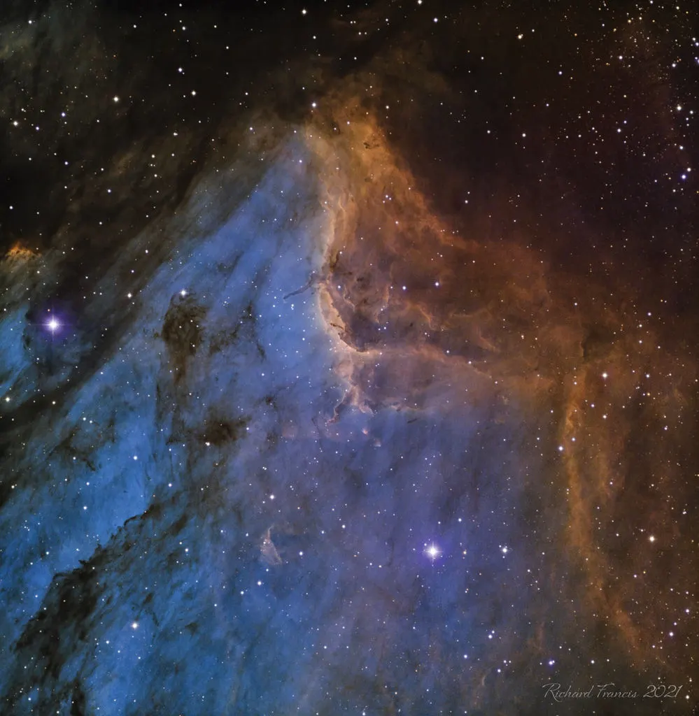 Pelican Nebula (IC 5070), photographed from Le Bourdieu Observatory